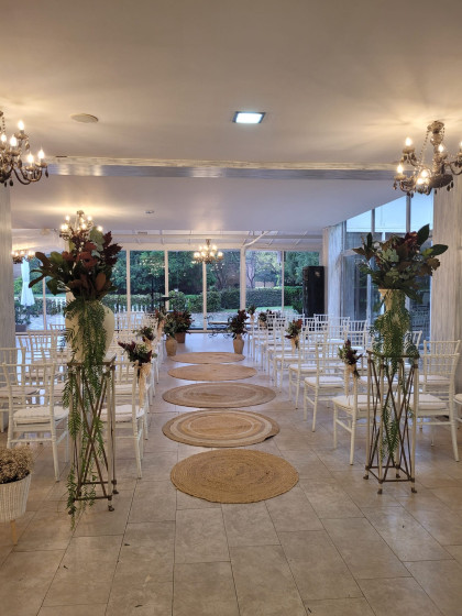 Descubre las tendencias florales para bodas de otoño 2026